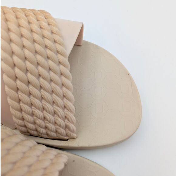 Ipanema Street II Crisscross Strap Slide Sandal Women's Beige Size US9 EU40 - Picture 12 of 13